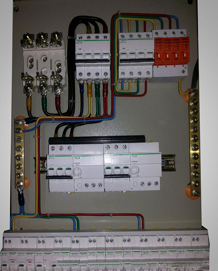 家用不銹鋼配電箱如何安裝？分享經(jīng)驗