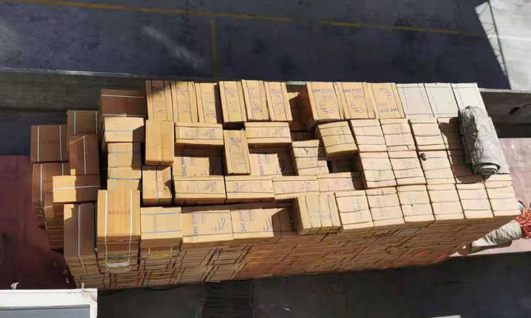 又一批不銹鋼配電箱已發(fā)貨，批發(fā)商們準(zhǔn)備好接駕吧