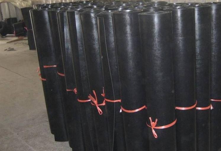 
                是什么原因?qū)е陆^緣橡膠板老化的呢？您知道多少？
            