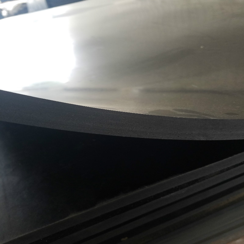 
                什么是橡膠板的收縮率？
            